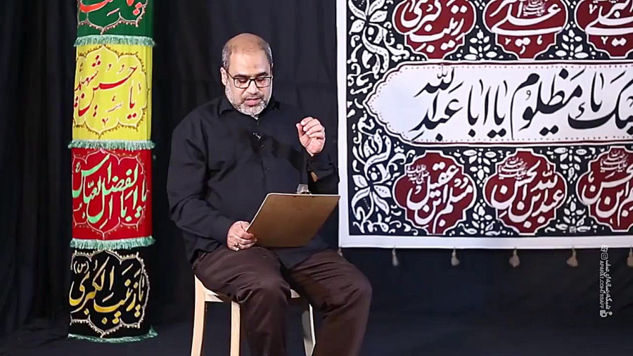 مادر که با هلال محرم شروع کرد