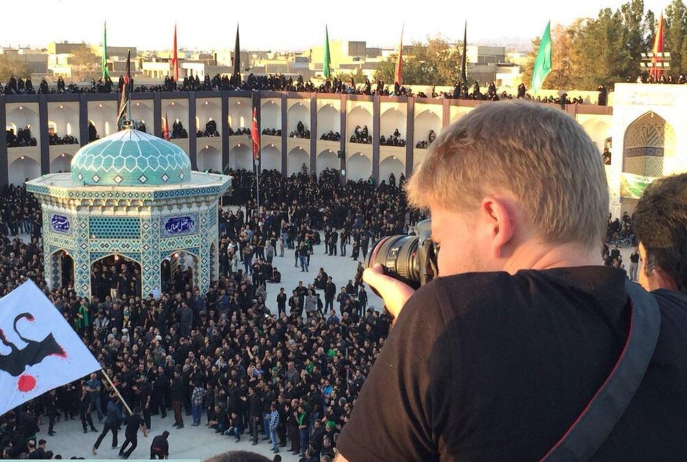 صحن‌های حرم میزبان عزاداران؛ مراسم هم‌زمان در ۶۰ شهر